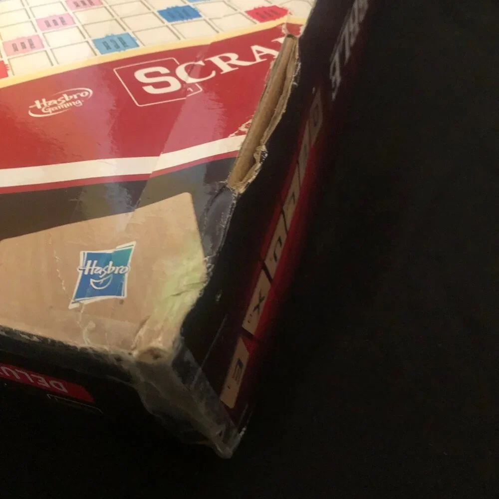 Scrabble Game Deluxe Edition Rotating Board Game & Carry Case - Picture 11 of 15